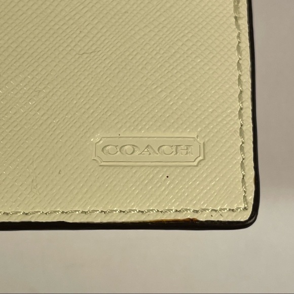 Coach Park Leather Checkbook Wallet Turnlock closure F49164 - Picture 13 of 16